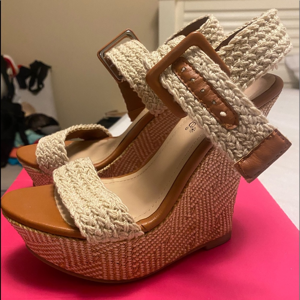 BEAUTIFUL PLATFORMS